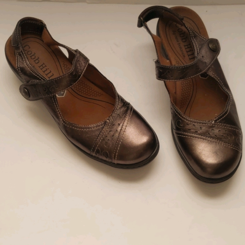 Cobb Hill by New Balance Mary Jane flats-sz 8M